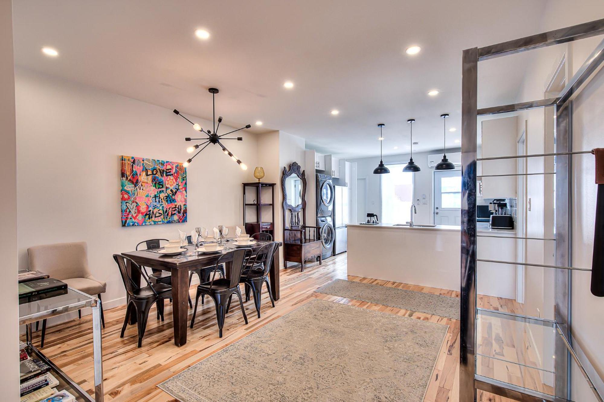 Charm & Luxury Vacation Headquarters To Downtown! Apartment Montreal Luaran gambar