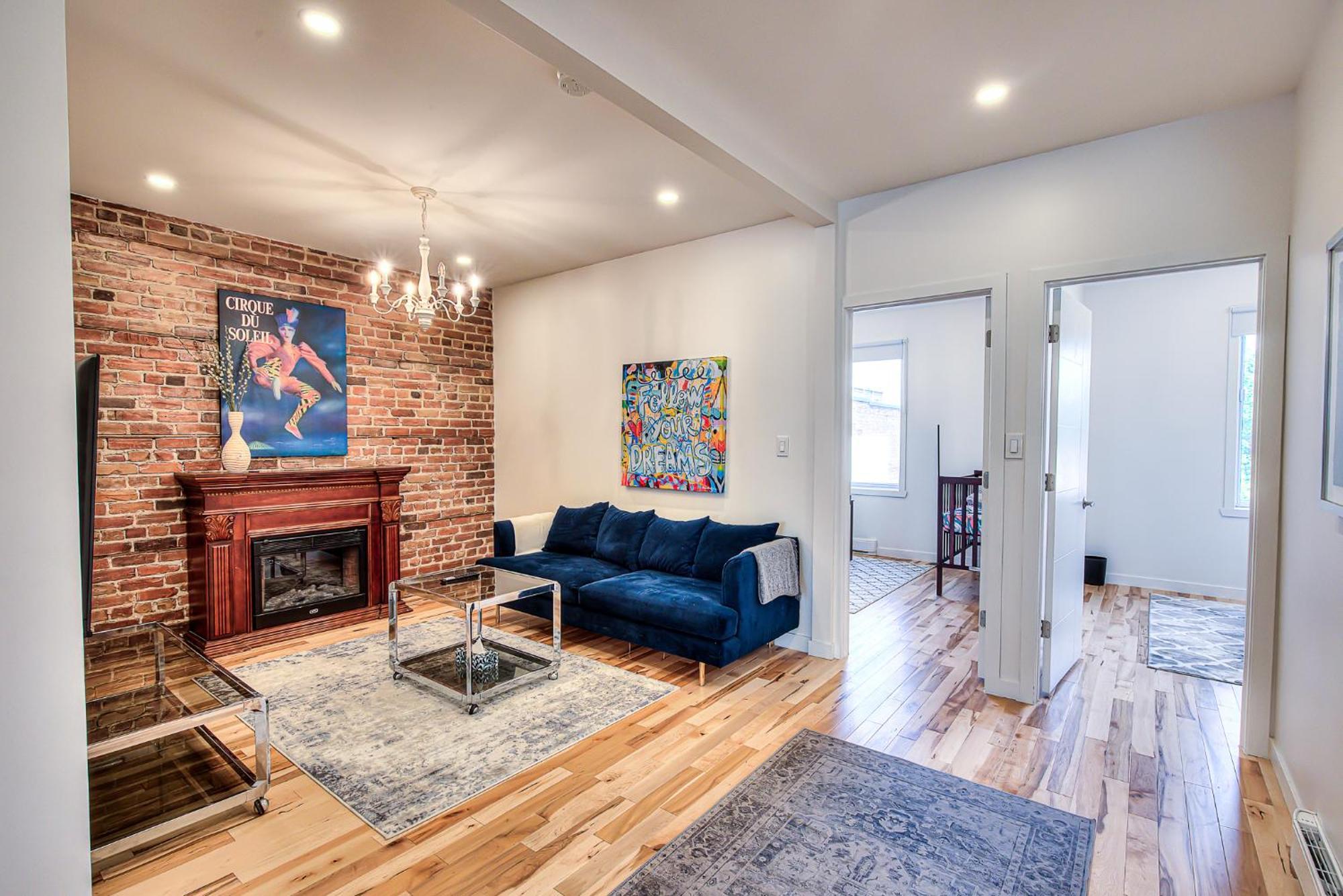 Charm & Luxury Vacation Headquarters To Downtown! Apartment Montreal Luaran gambar