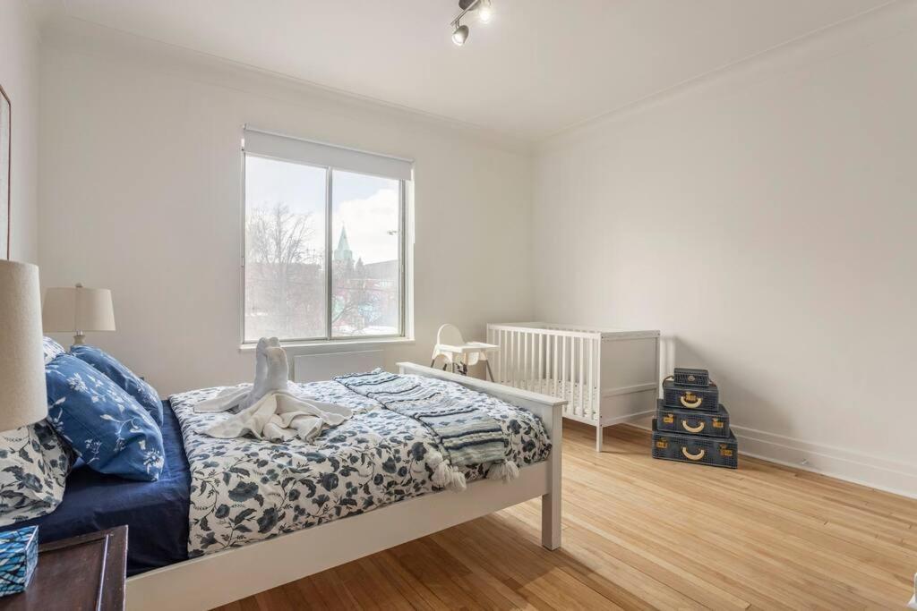 Charm & Luxury Vacation Headquarters To Downtown! Apartment Montreal Luaran gambar